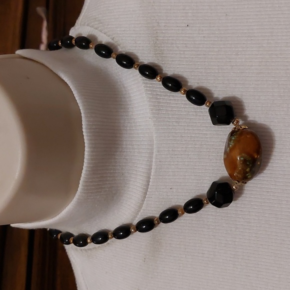Jewelry - Brown Iridiscent Chunky Faux Stone Pendant w/ Black and Gold Tone Bead Necklace